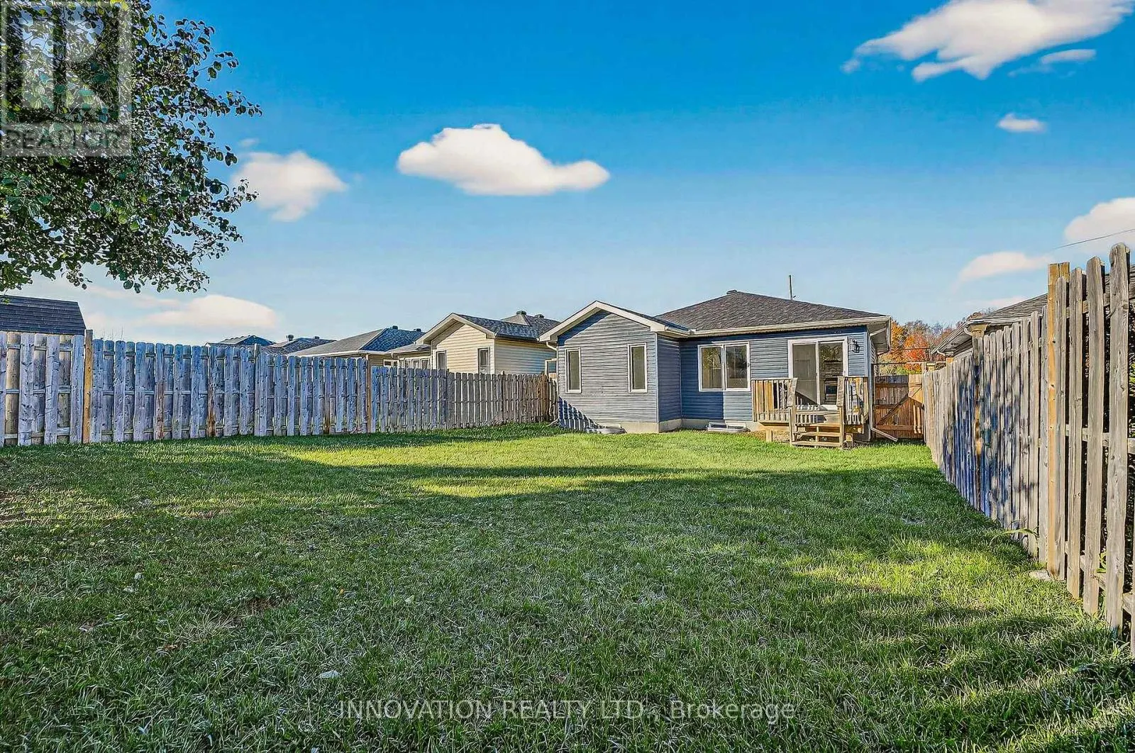 5 LEE AVENUE