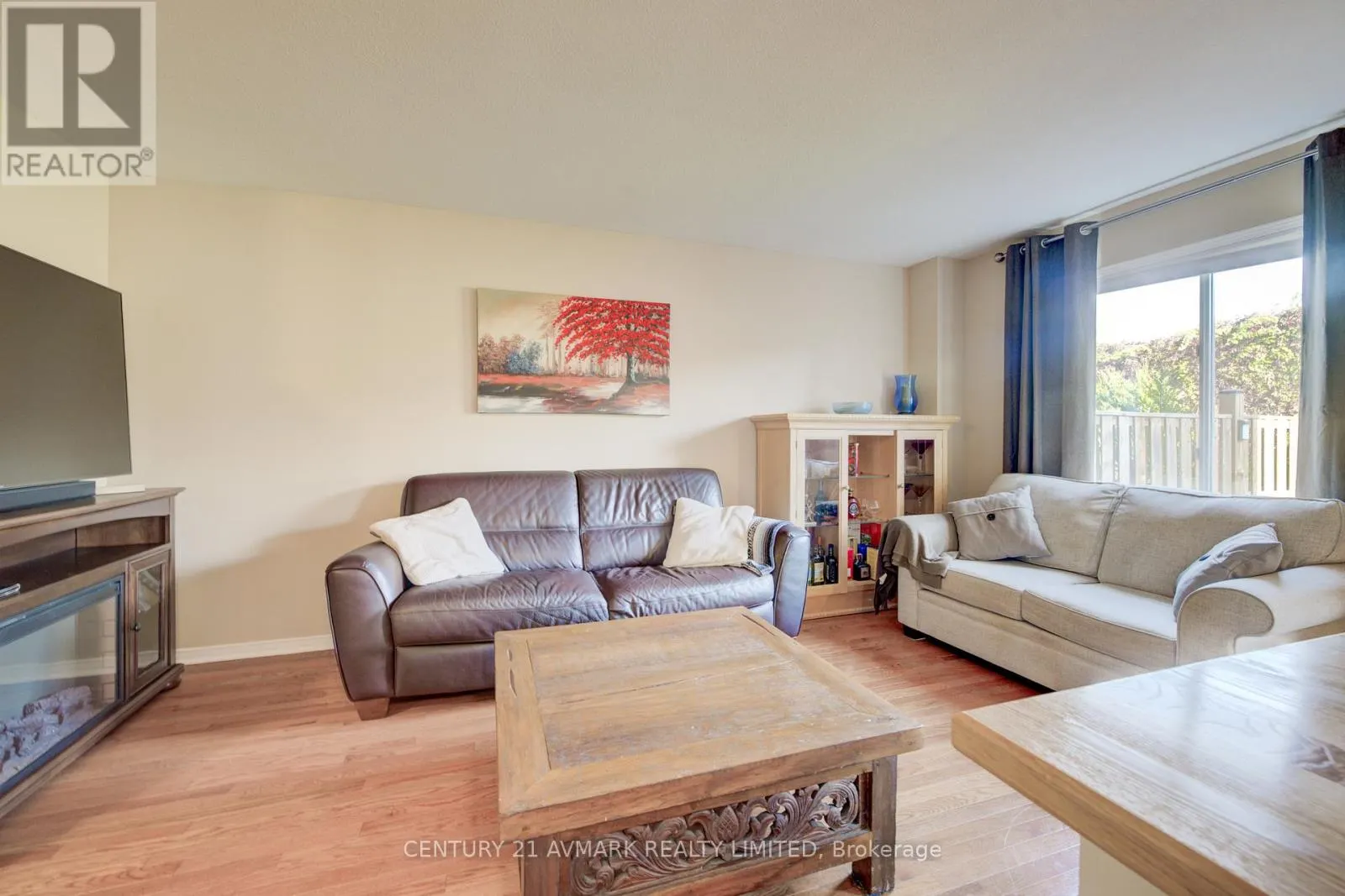 4893 NORTHGATE CRESCENT