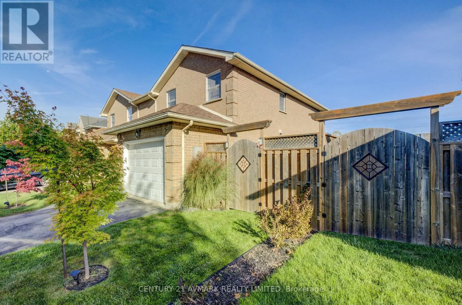 4893 NORTHGATE CRESCENT