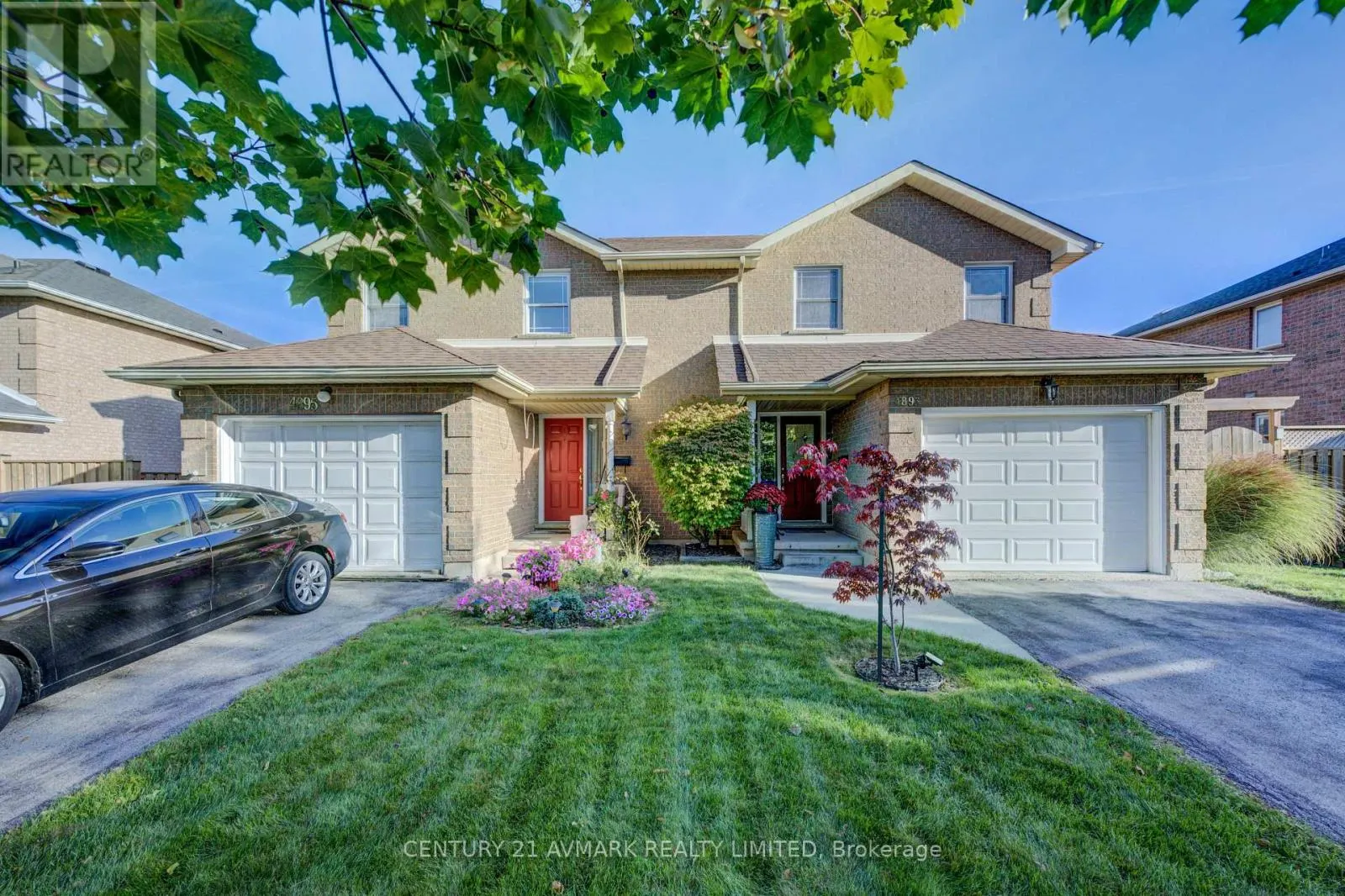 4893 NORTHGATE CRESCENT