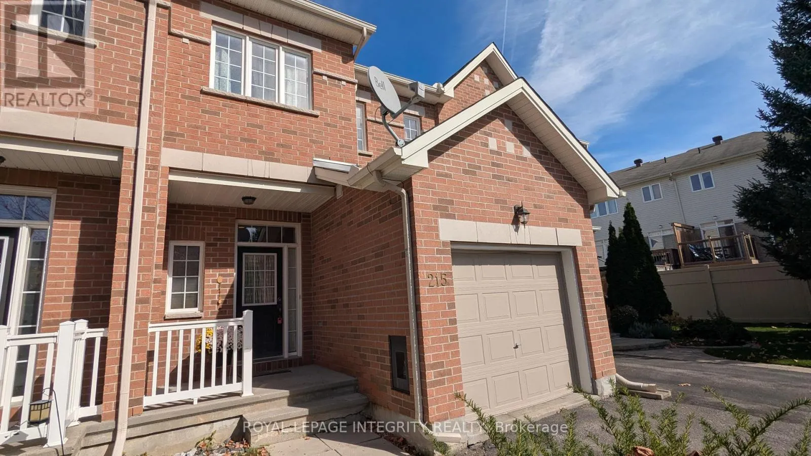 215 BADGELEY AVENUE