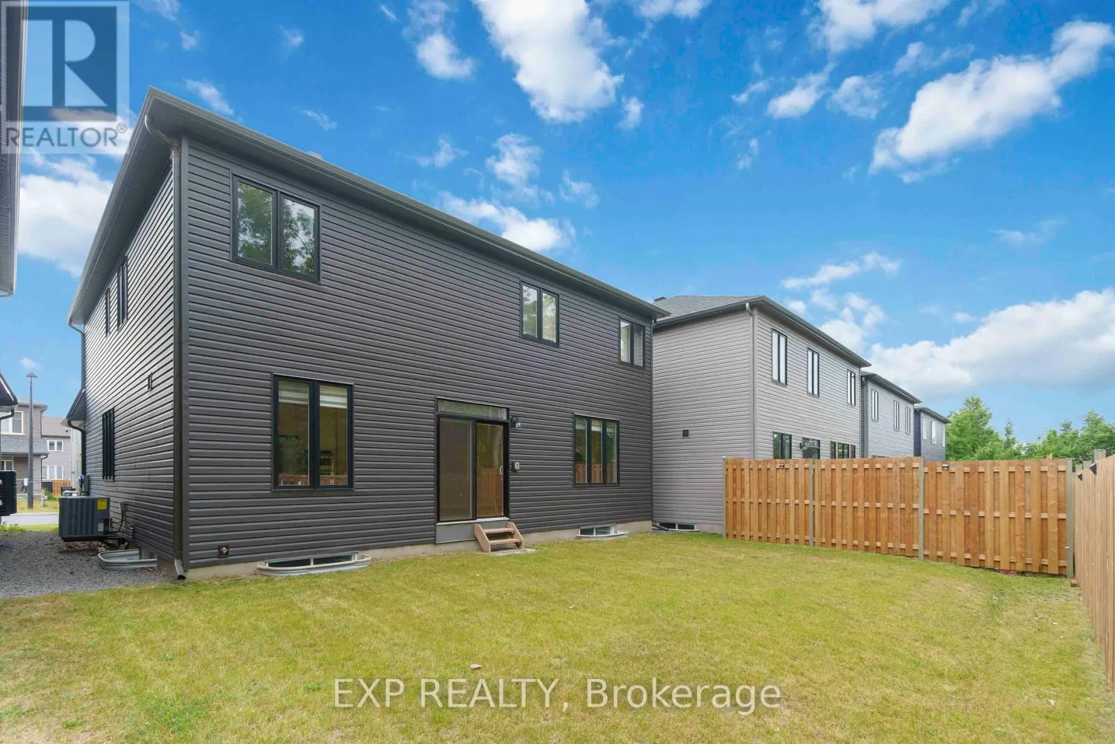 181 LYNN COULTER STREET