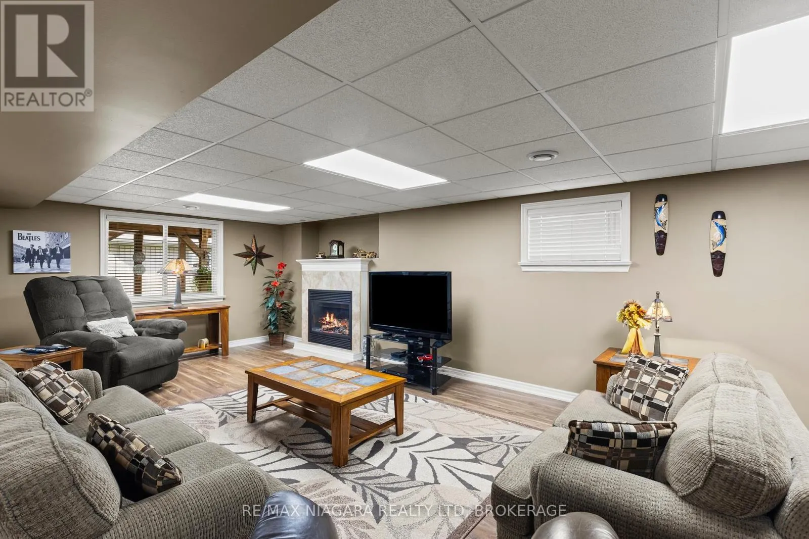 194 HILLSDALE ROAD