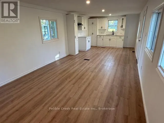 1 - 40201 VANASTRA ROAD, #1