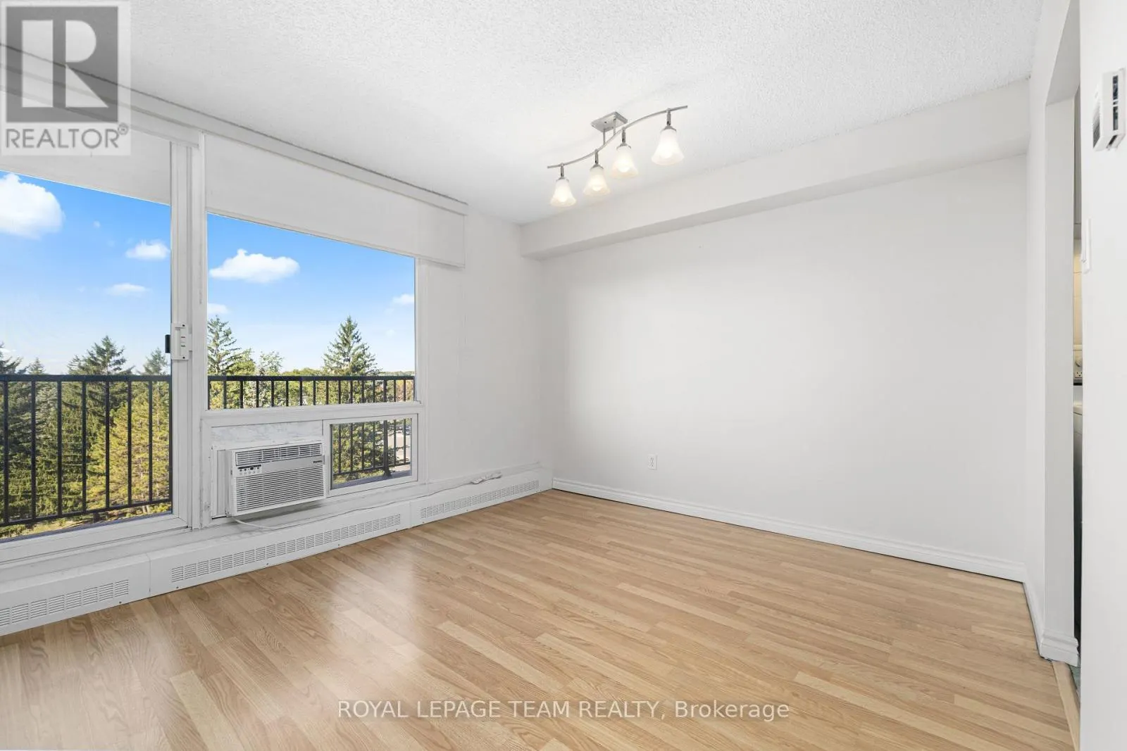 603 - 665 BATHGATE DRIVE