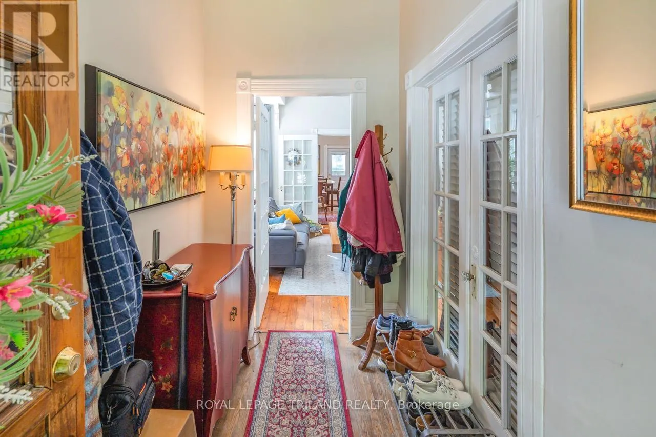 1 & 2 - 737 WILLIAM STREET N, #1 & 2