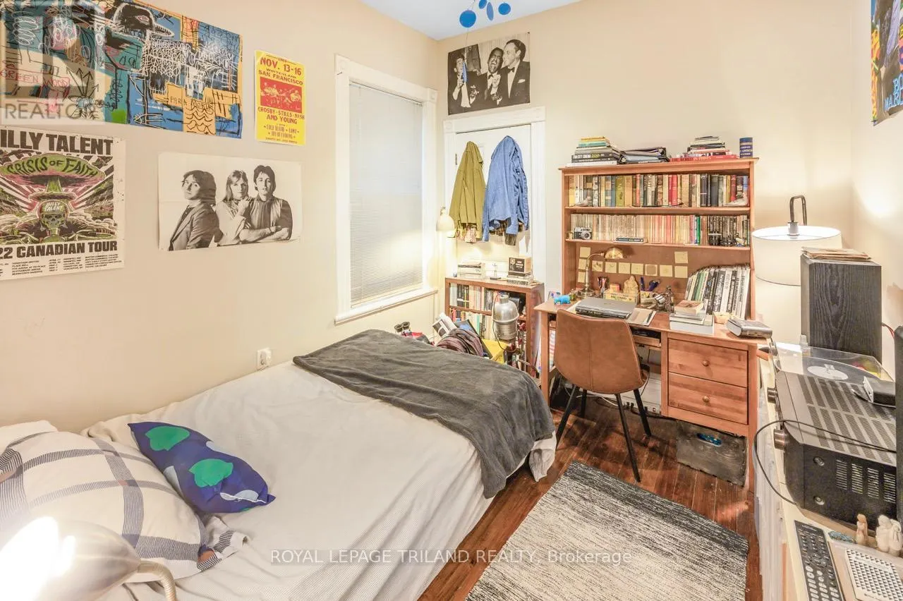 1 & 2 - 737 WILLIAM STREET N, #1 & 2