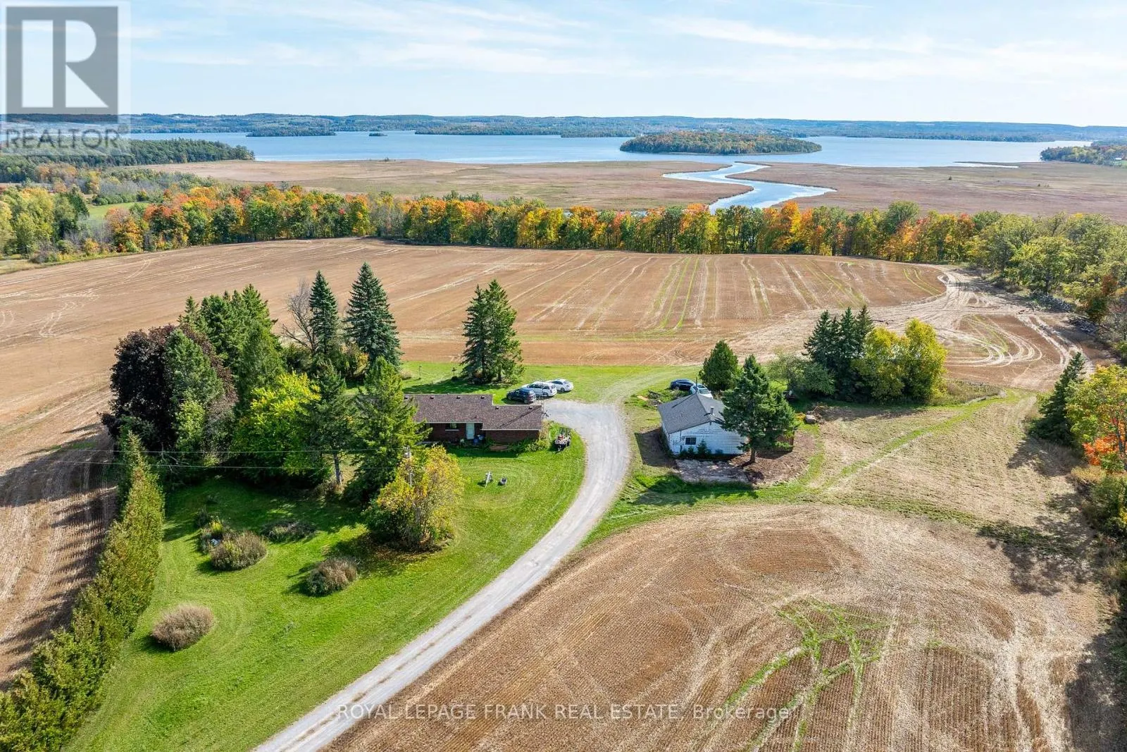 3445 LAKESIDE ROAD