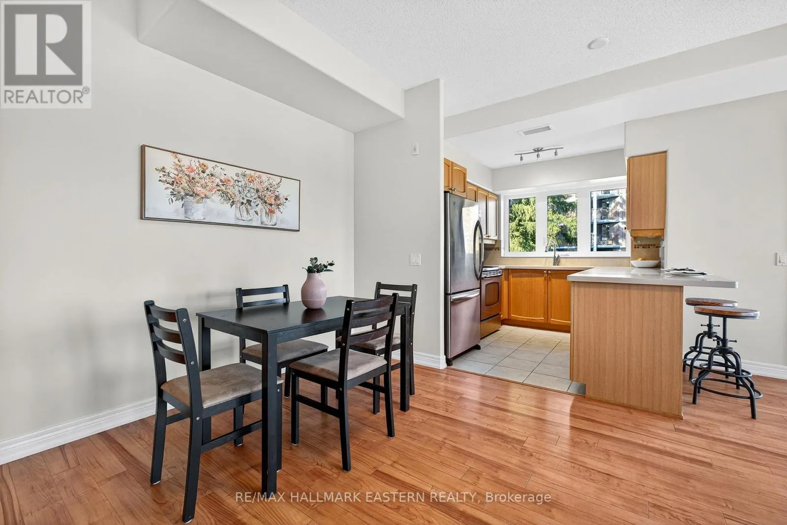 PH06 - 869 CLONSILLA AVENUE, #PH06