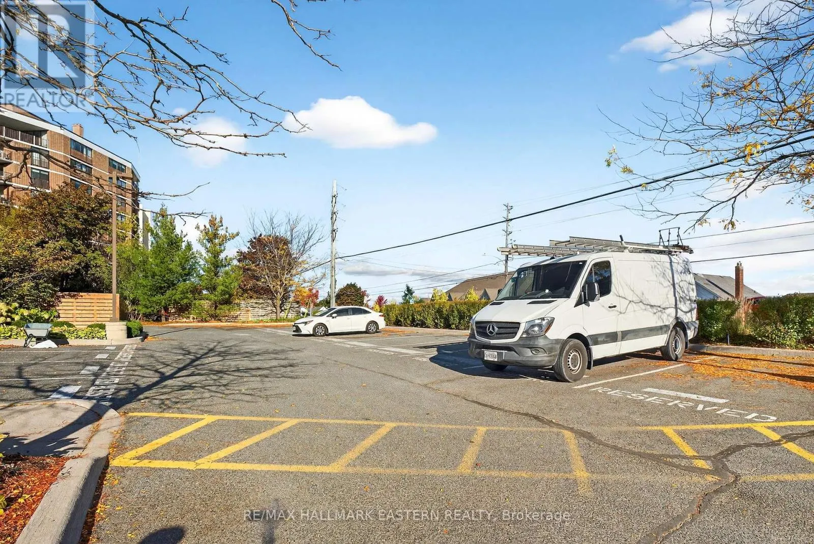 PH06 - 869 CLONSILLA AVENUE, #PH06