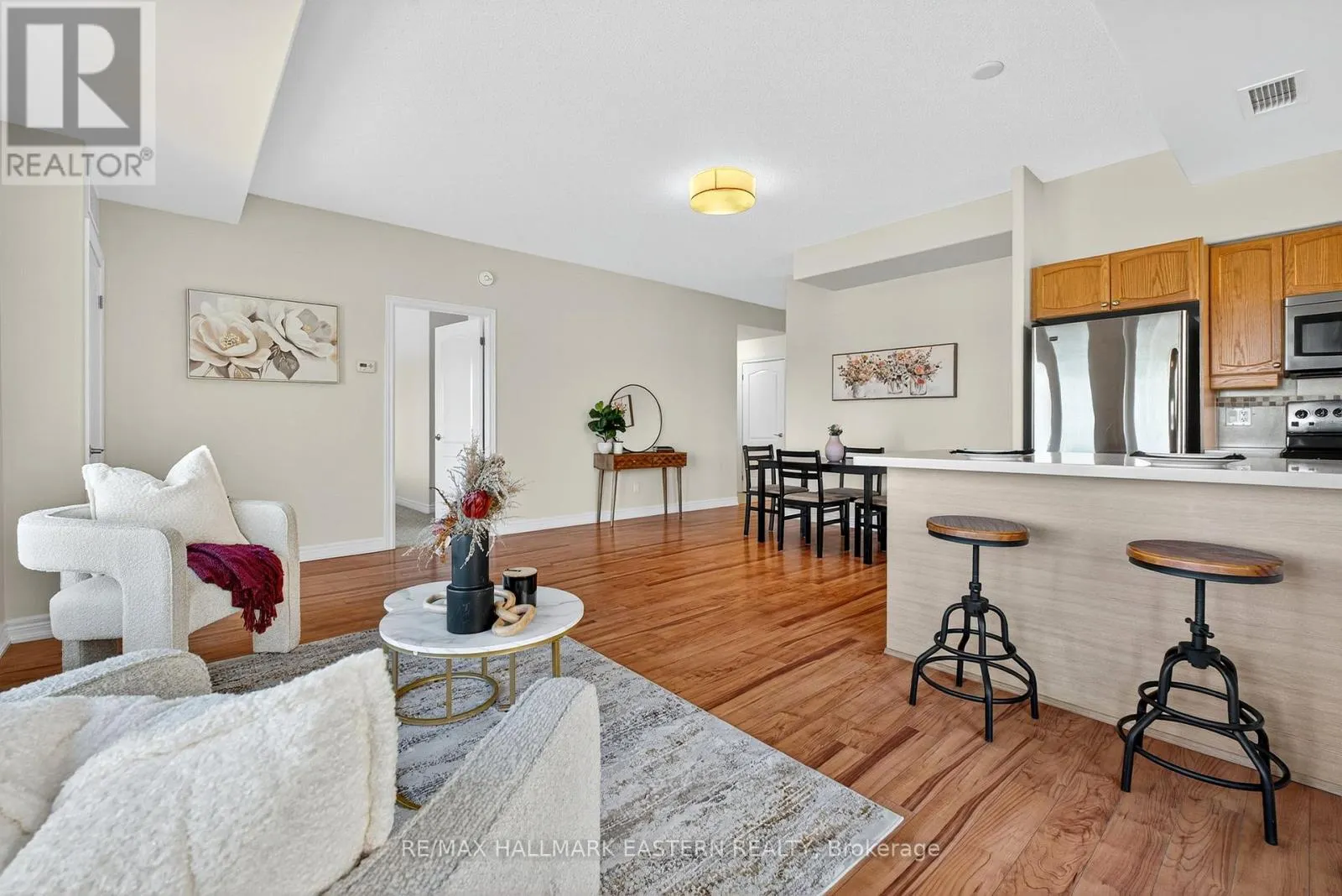 PH06 - 869 CLONSILLA AVENUE, #PH06
