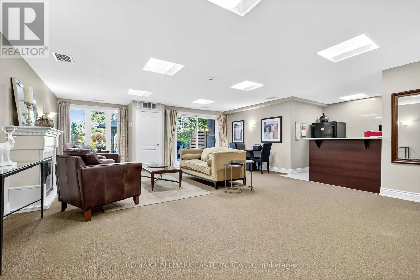 PH06 - 869 CLONSILLA AVENUE, #PH06