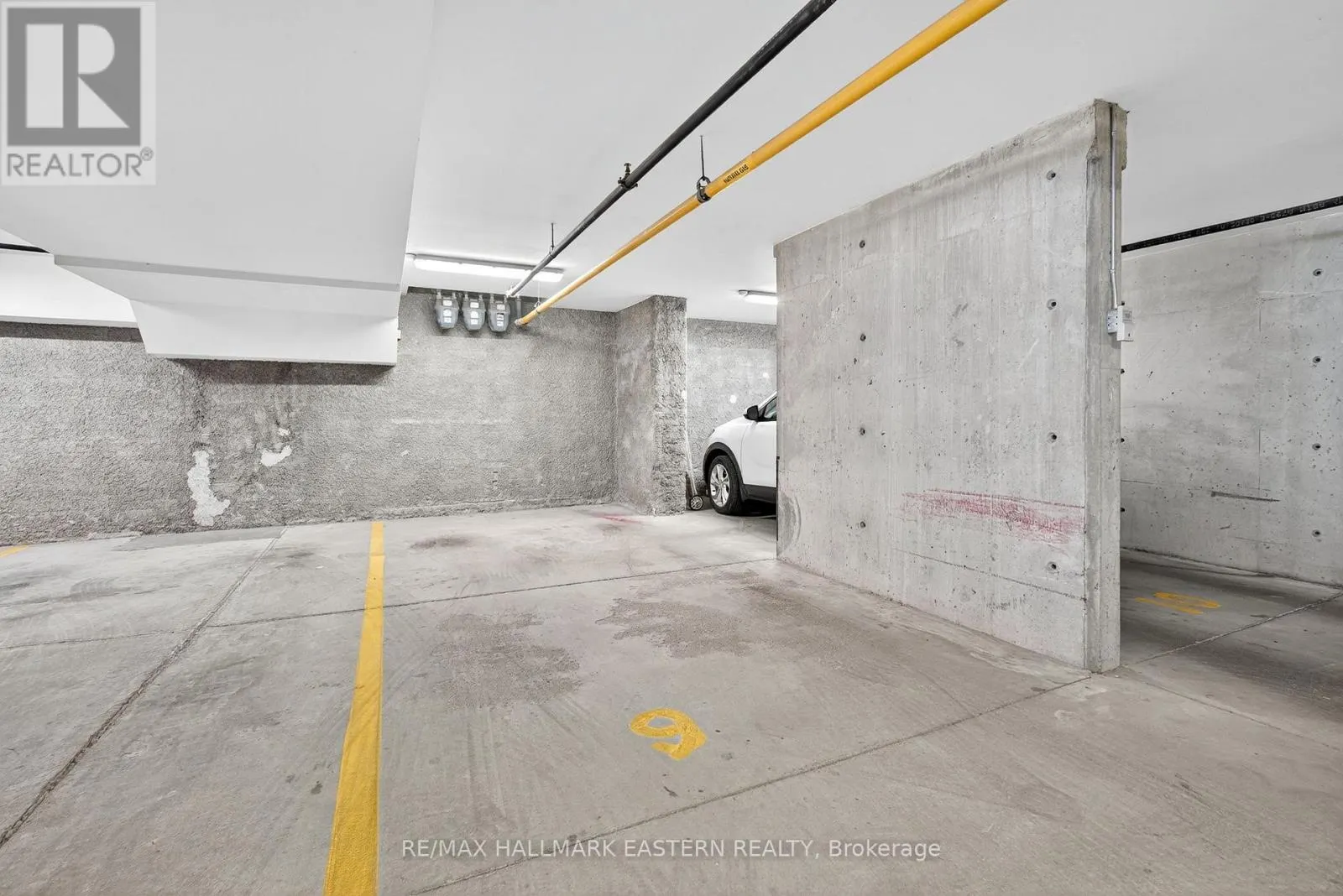 PH06 - 869 CLONSILLA AVENUE, #PH06