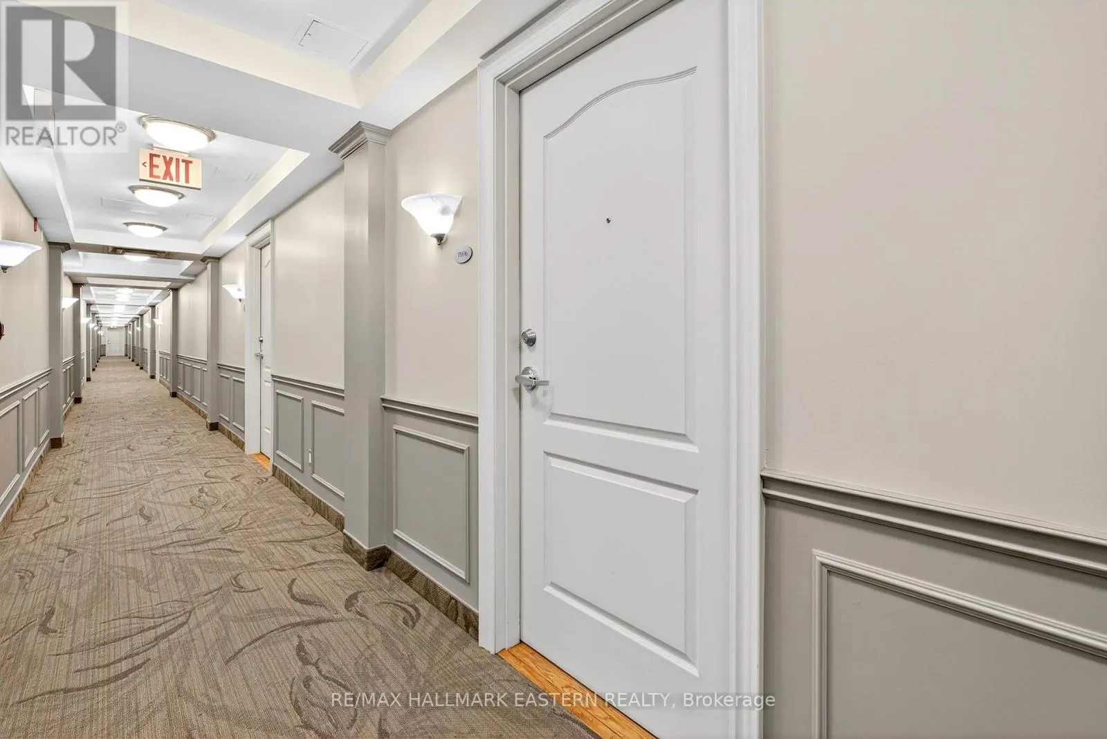 PH06 - 869 CLONSILLA AVENUE, #PH06