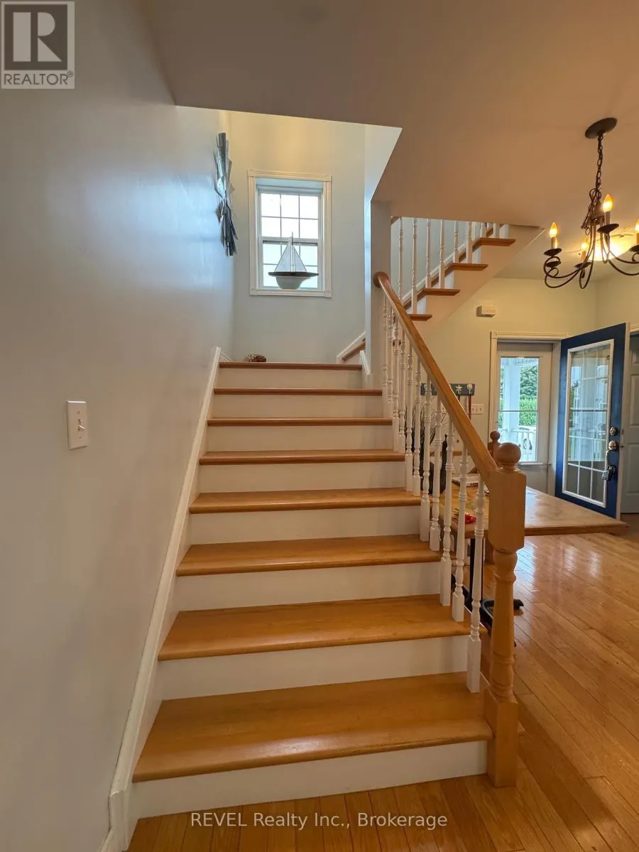 37 NEWPORT BEACH BOULEVARD