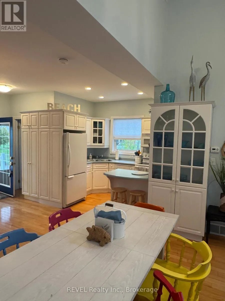 37 NEWPORT BEACH BOULEVARD
