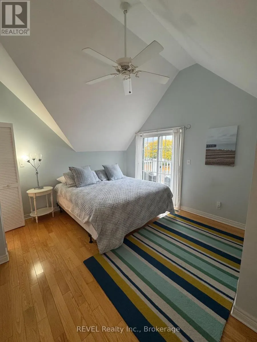 37 NEWPORT BEACH BOULEVARD