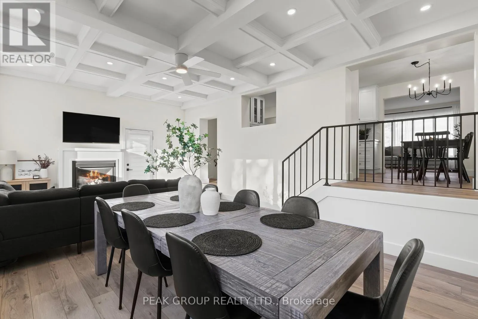 3799 WINDERMERE ROAD