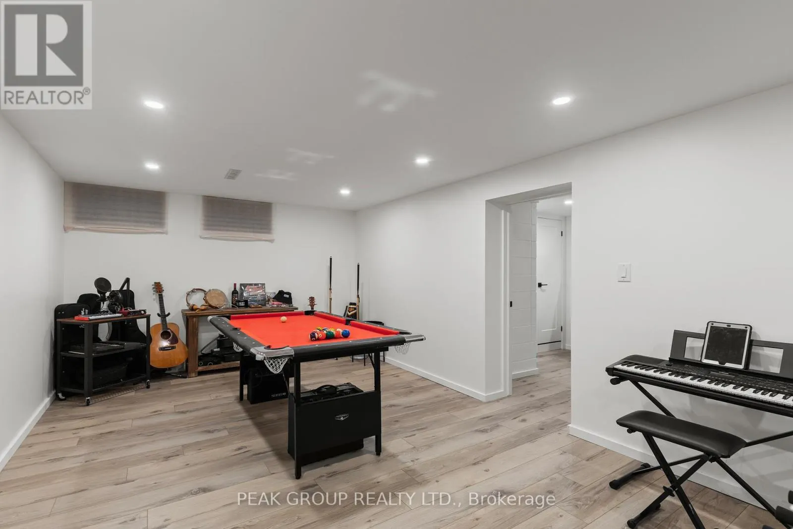 3799 WINDERMERE ROAD