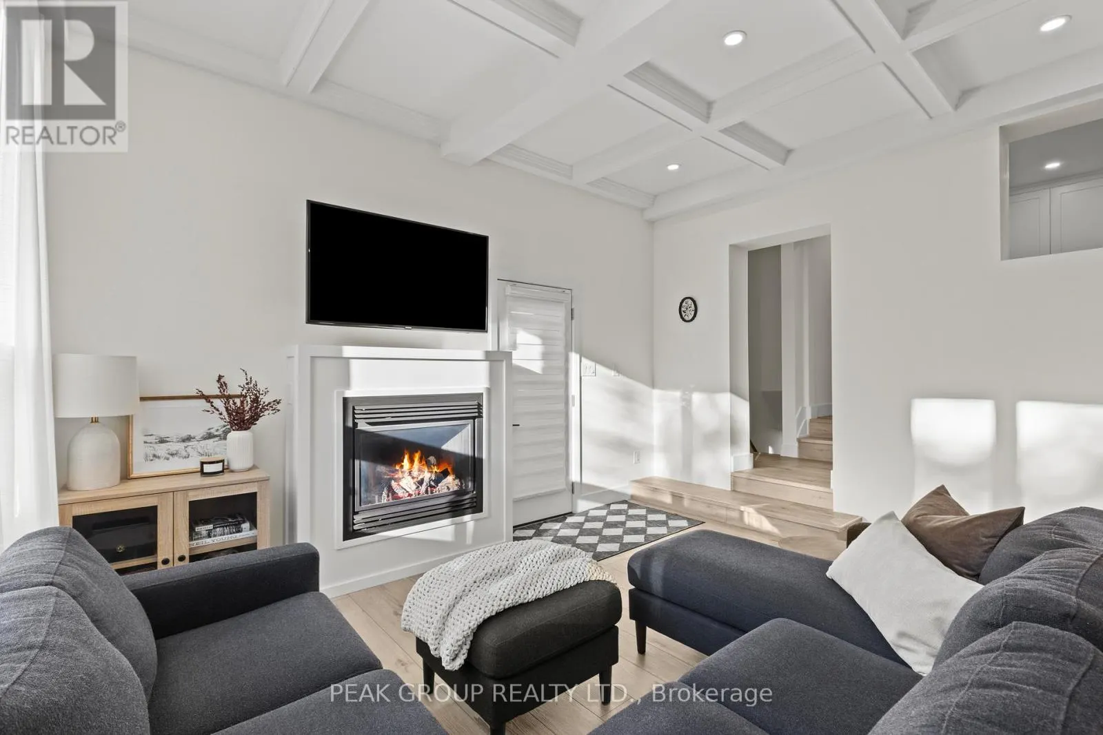 3799 WINDERMERE ROAD