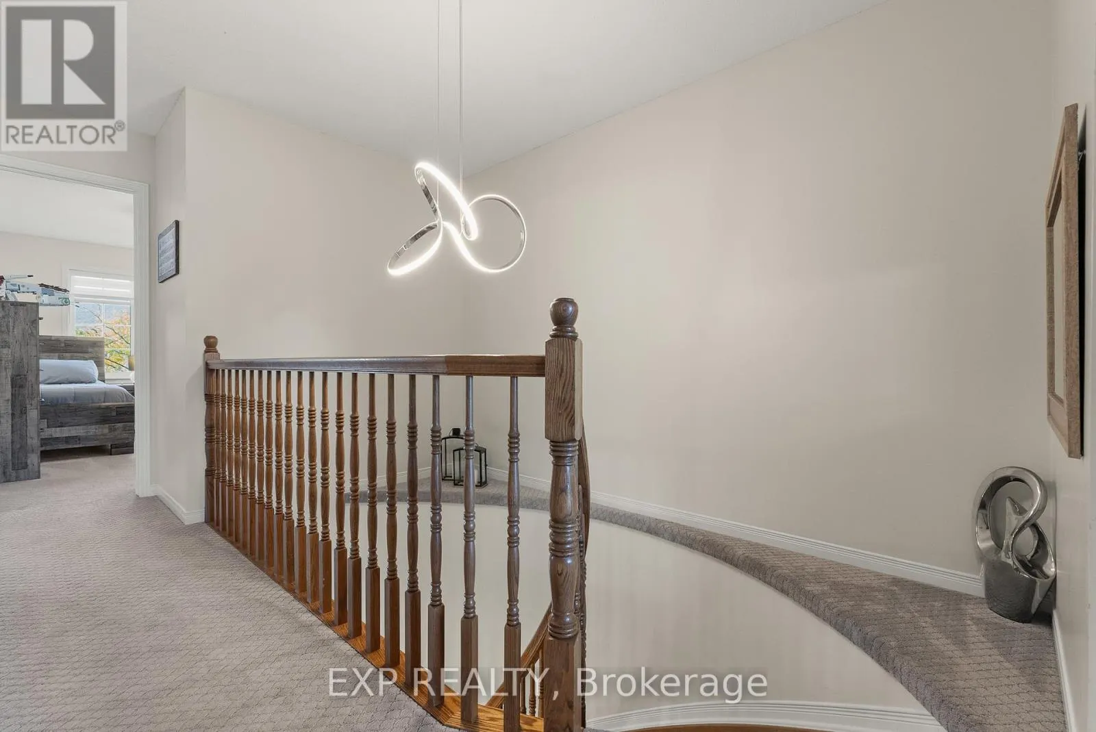 229 DUNTROON CIRCLE