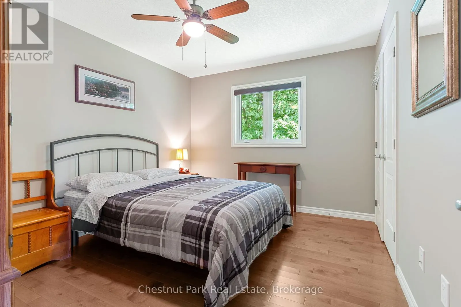 207 2ND STREET W