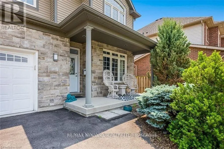 6618 FLORA COURT