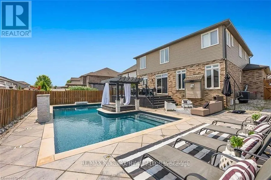 6618 FLORA COURT