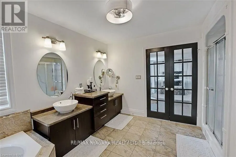 6618 FLORA COURT