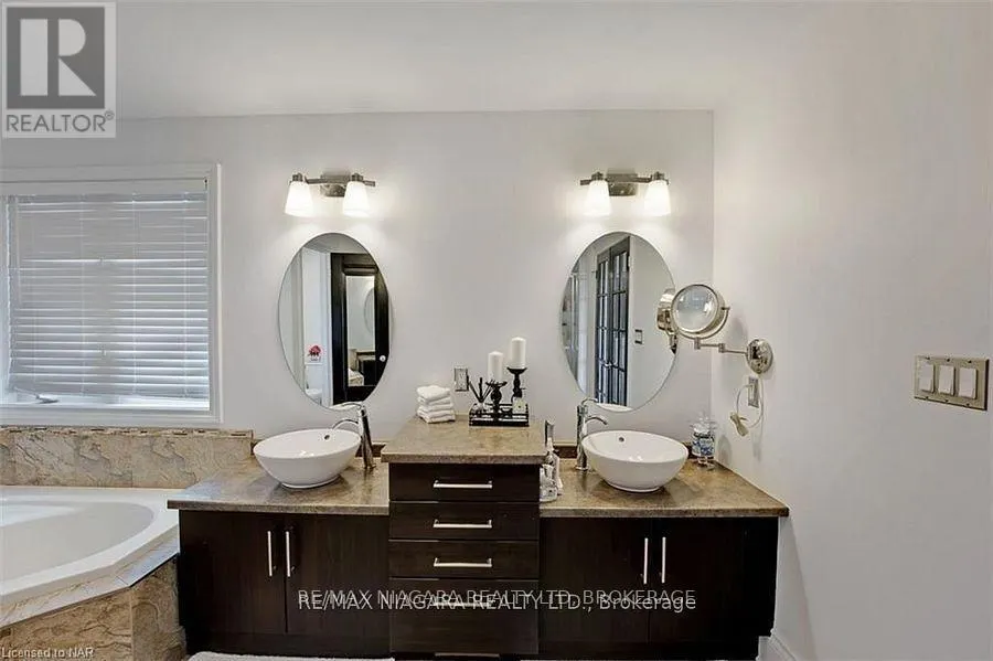 6618 FLORA COURT