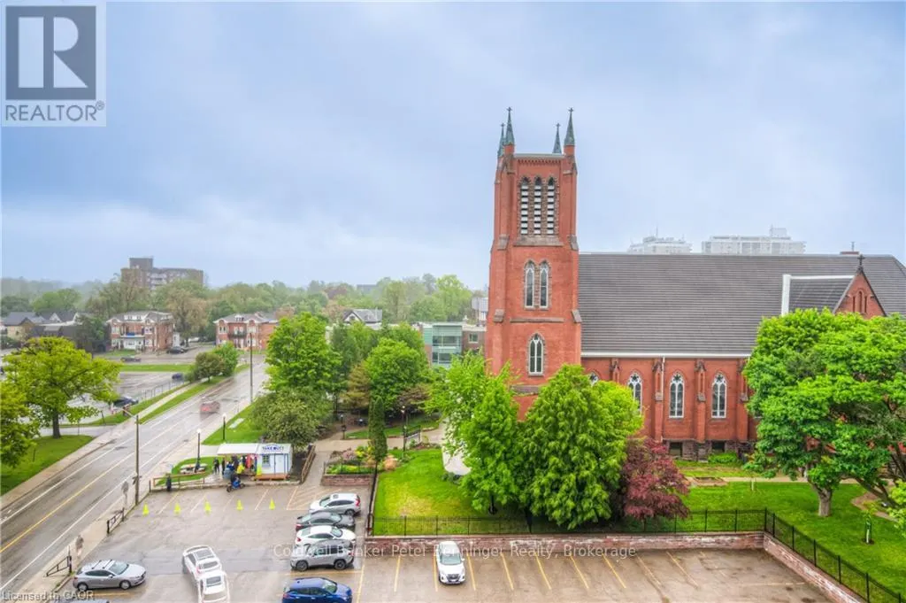 703 - 85 DUKE STREET W, #703