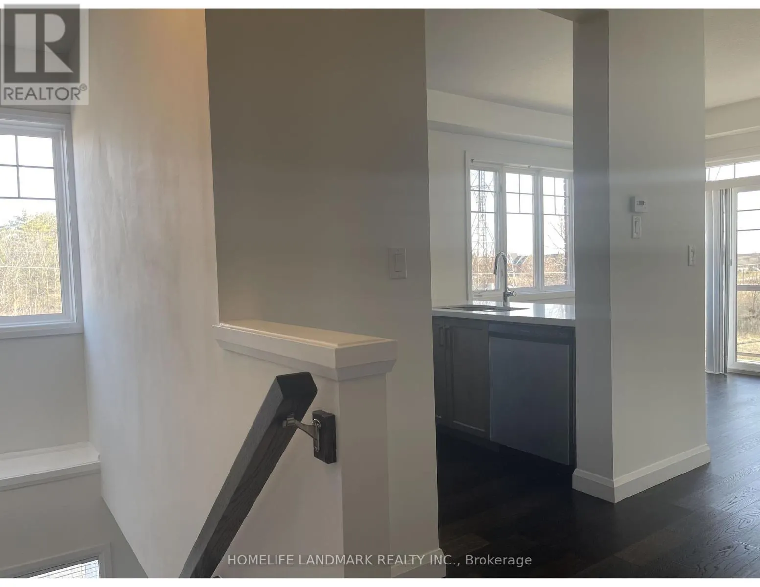 31 - 1169 GARNER ROAD E