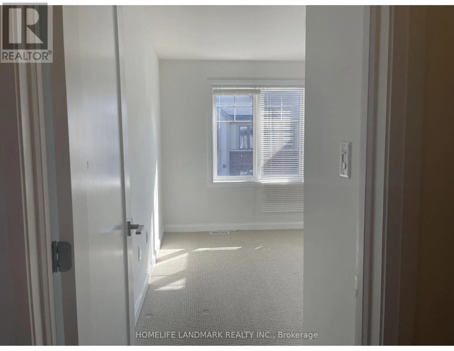 31 - 1169 GARNER ROAD E