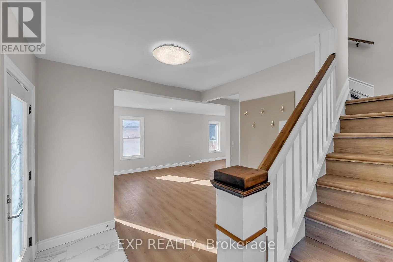276 FOSTER AVENUE