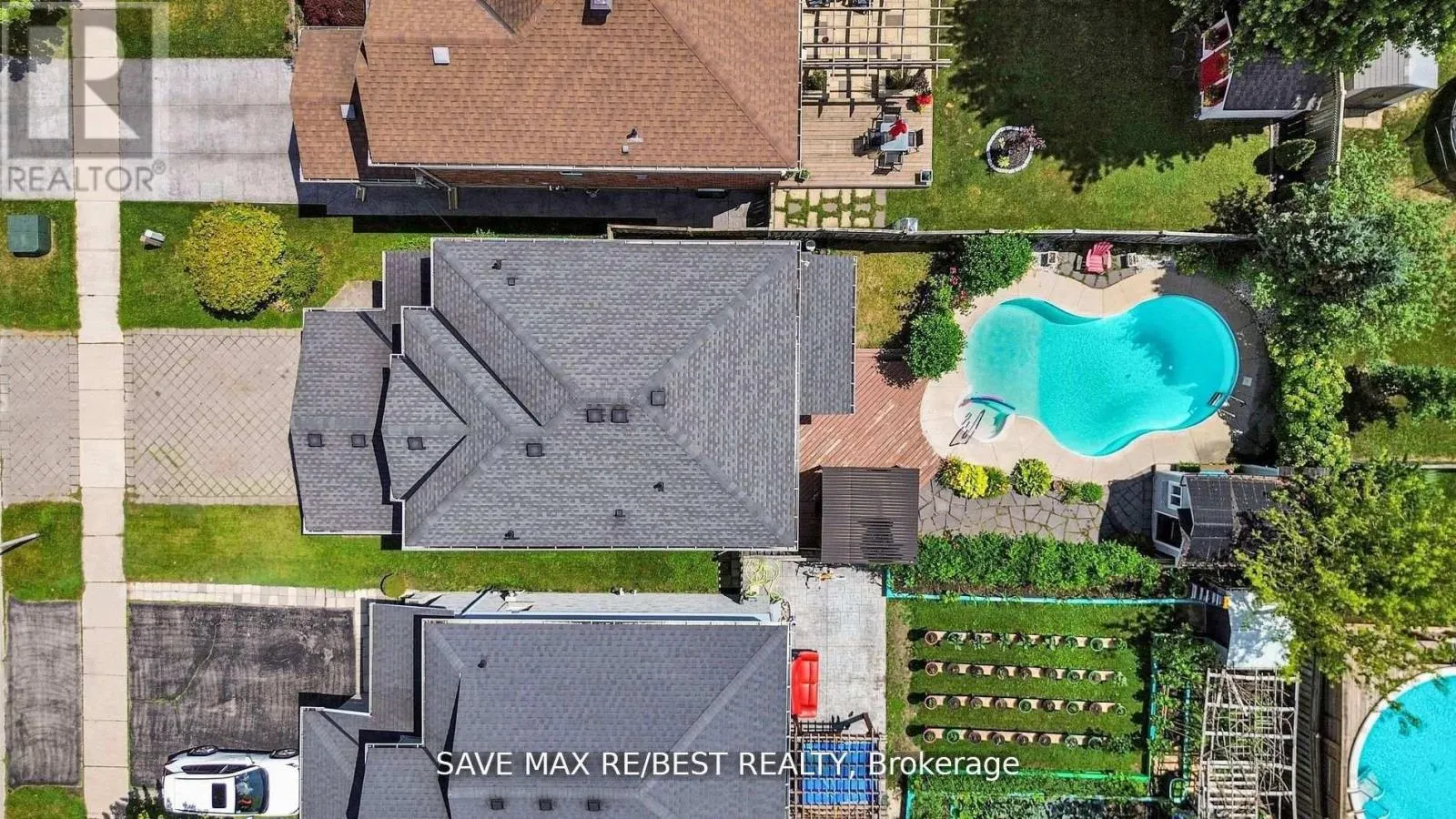 1143 BLACKMAPLE DRIVE