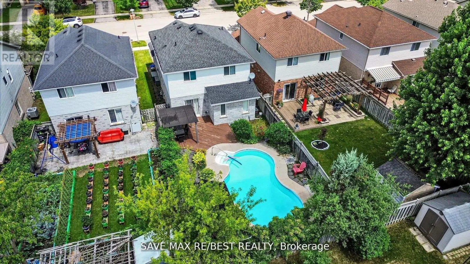 1143 BLACKMAPLE DRIVE