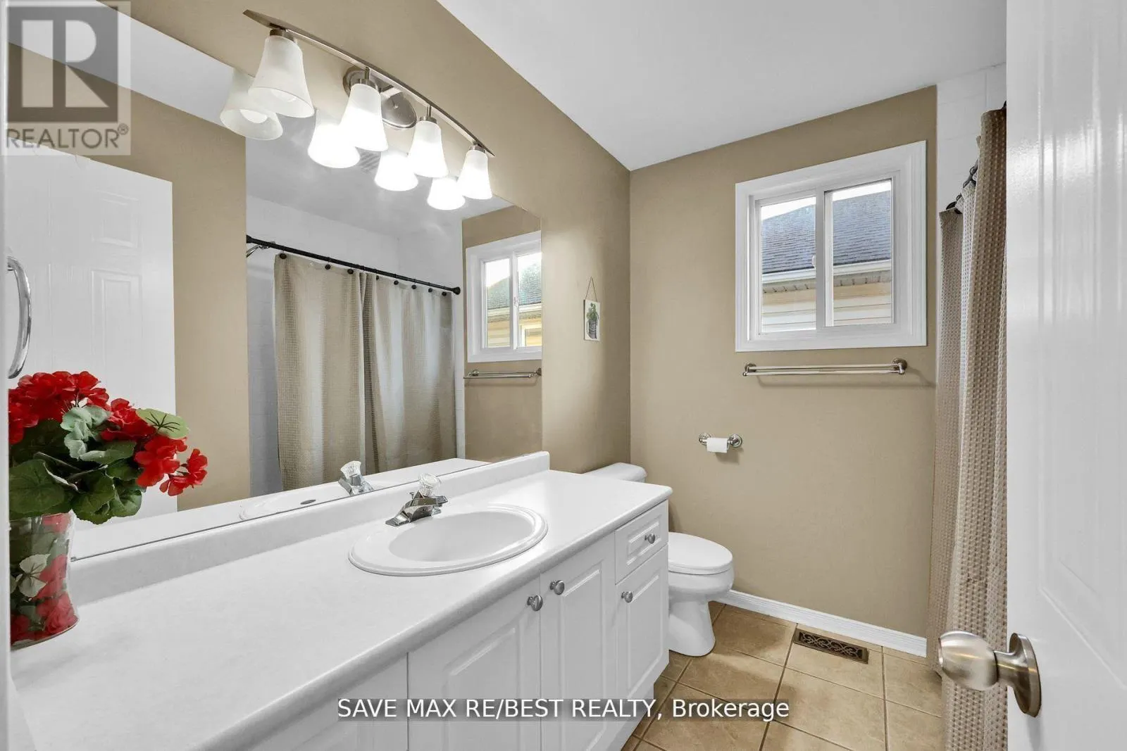 1143 BLACKMAPLE DRIVE