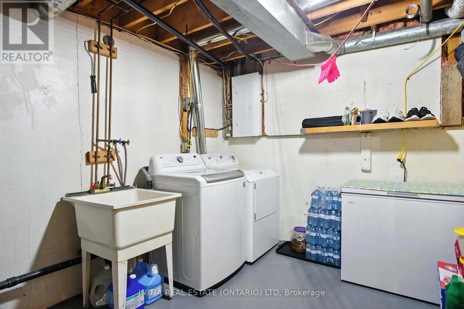 58 - 1725 ERNEST AVENUE, #58