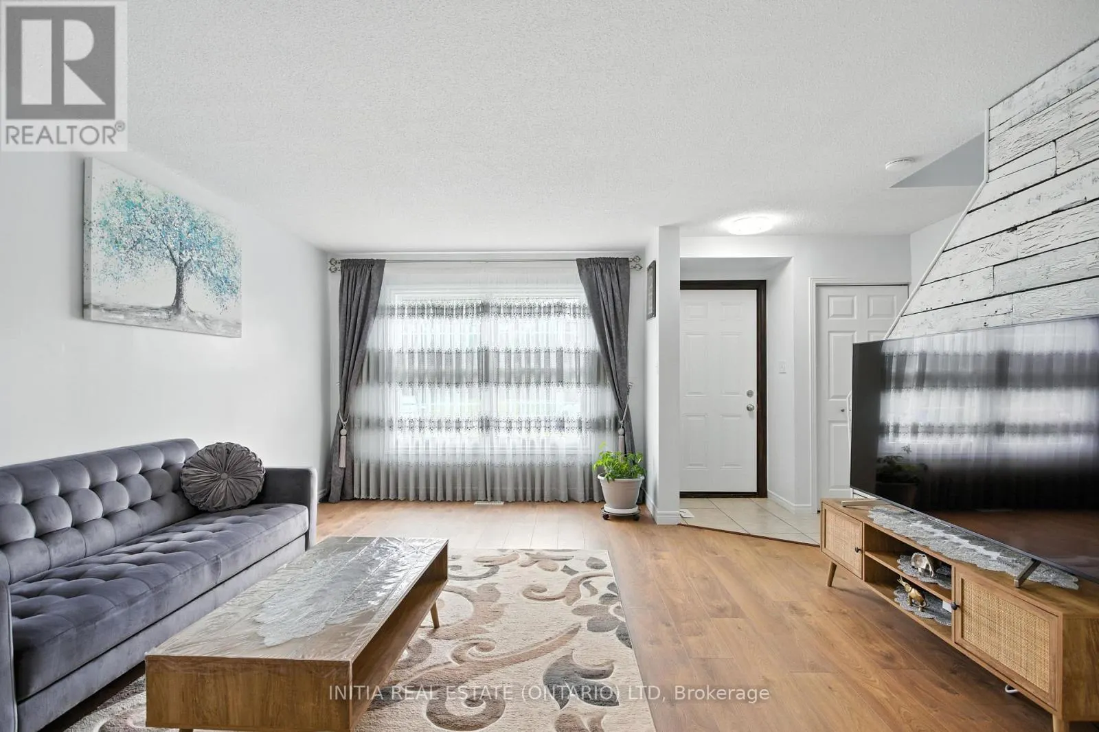 58 - 1725 ERNEST AVENUE, #58