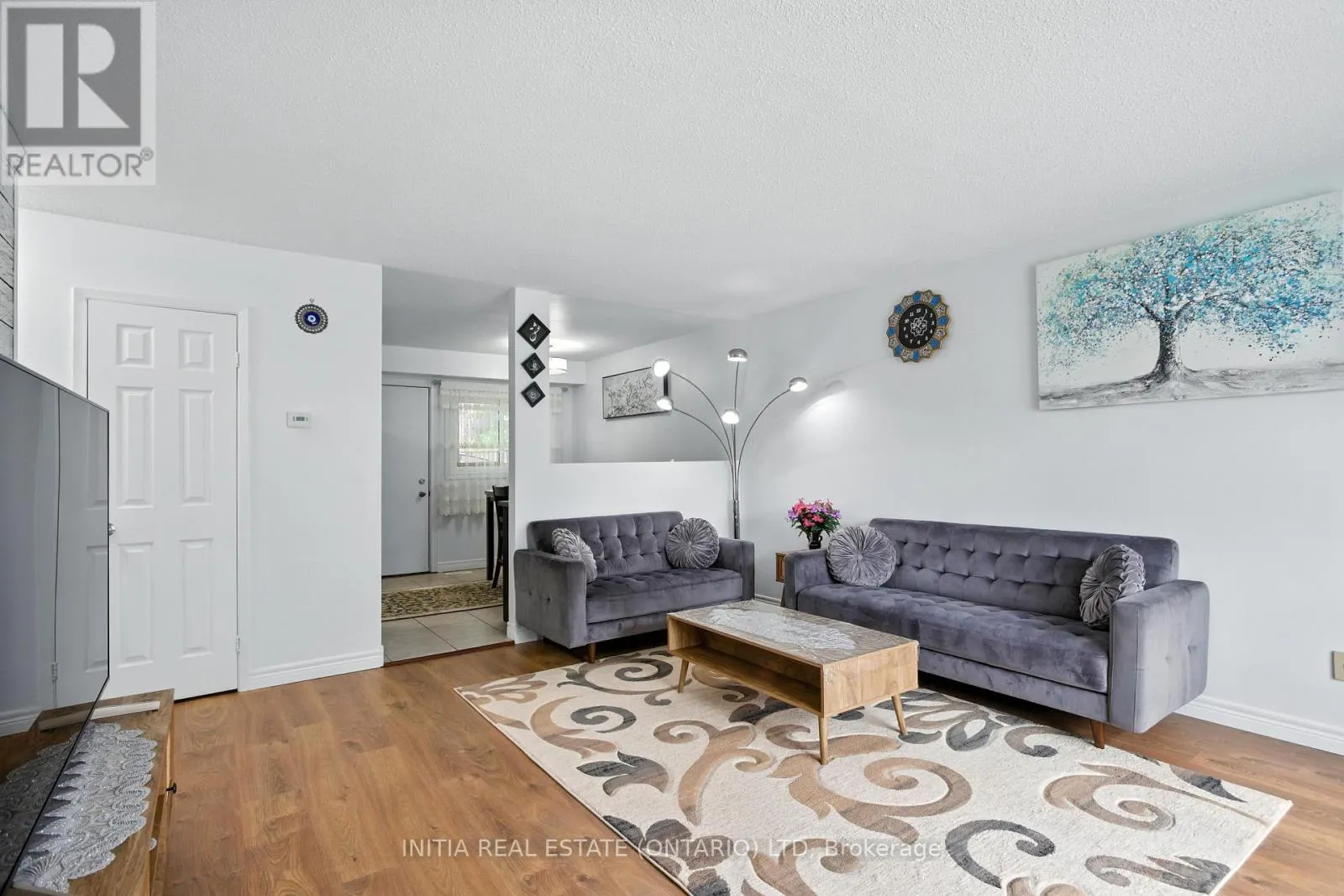 58 - 1725 ERNEST AVENUE, #58