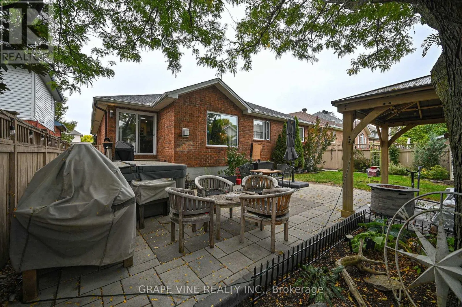 777 ROLLING RIVER CRESCENT