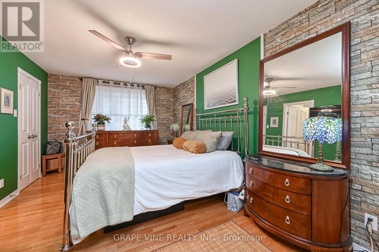 777 ROLLING RIVER CRESCENT