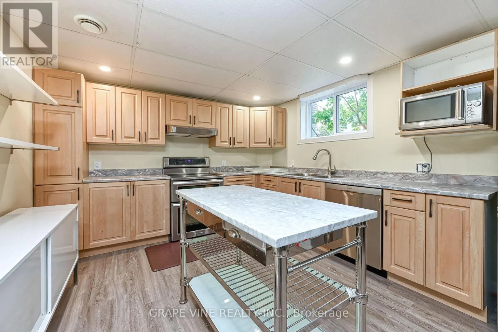 777 ROLLING RIVER CRESCENT