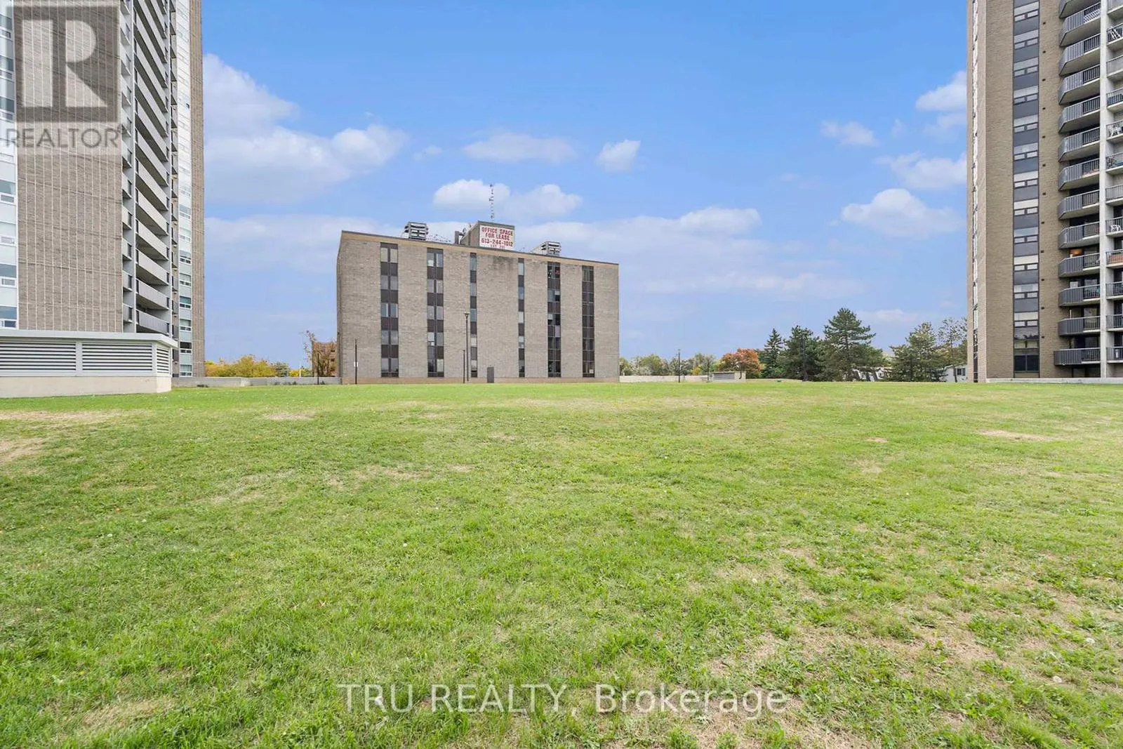 2502 - 1380 PRINCE OF WALES DRIVE