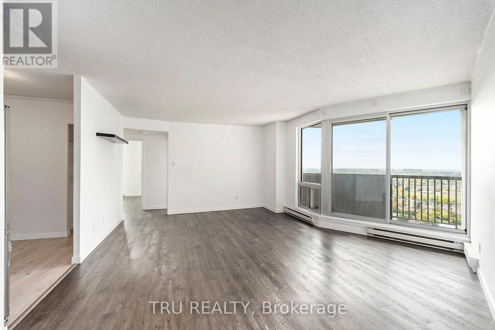 2502 - 1380 PRINCE OF WALES DRIVE