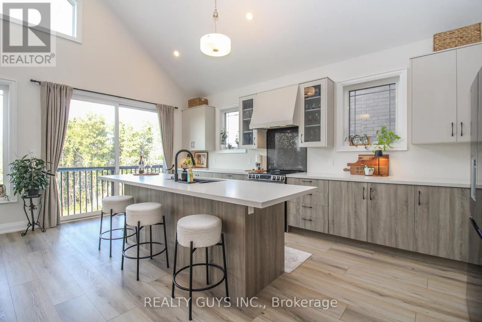 322 CULLEN TRAIL