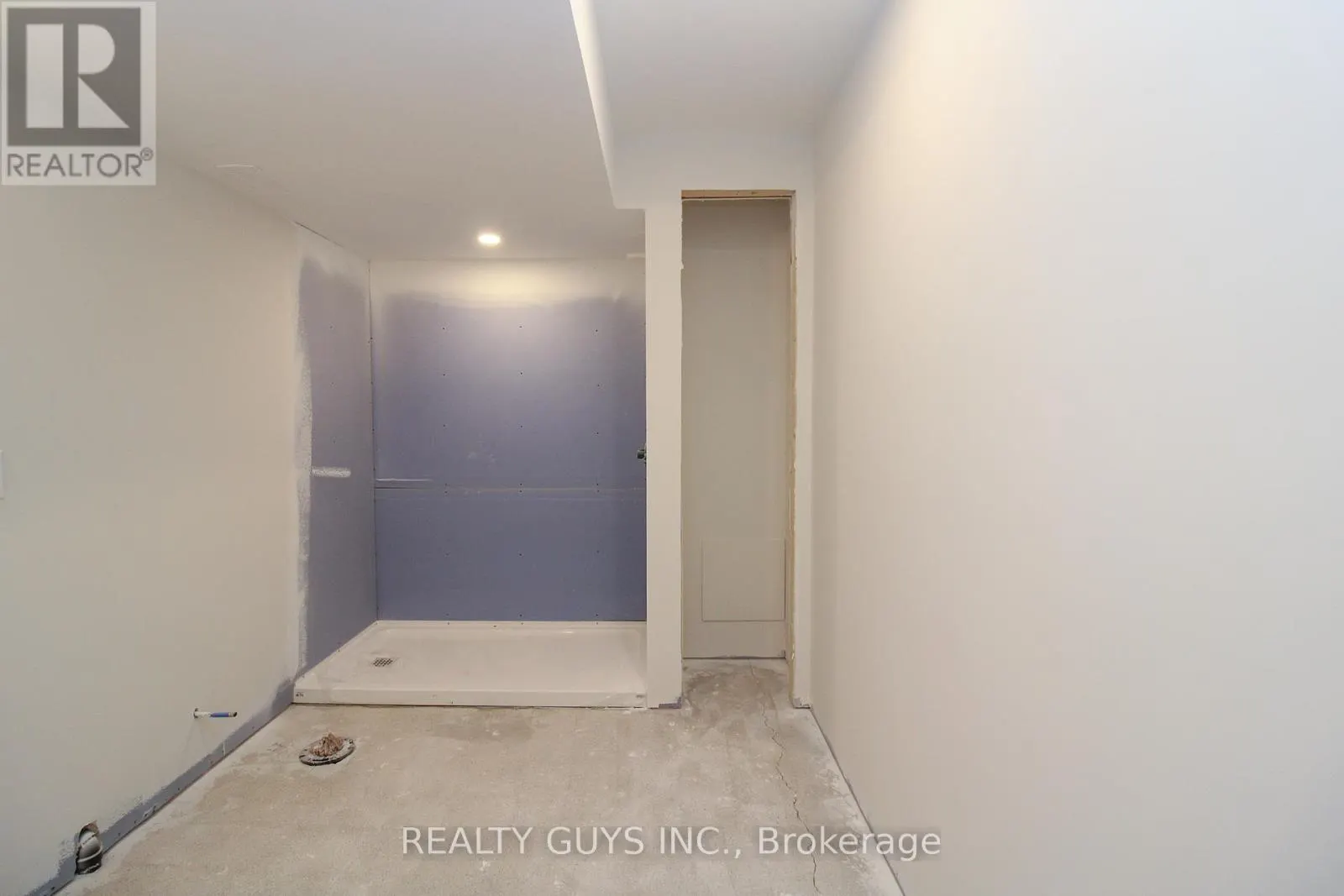322 CULLEN TRAIL