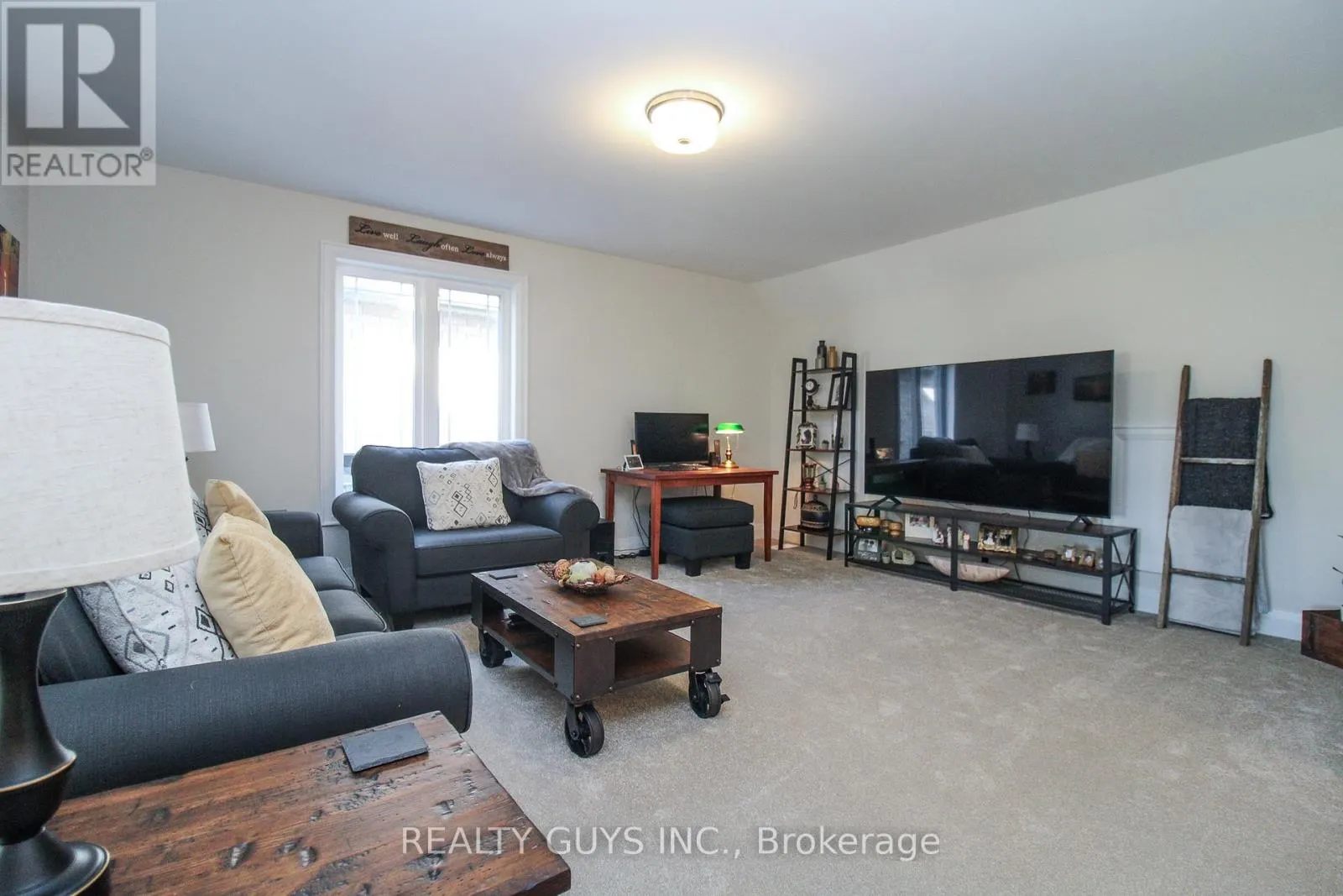 322 CULLEN TRAIL