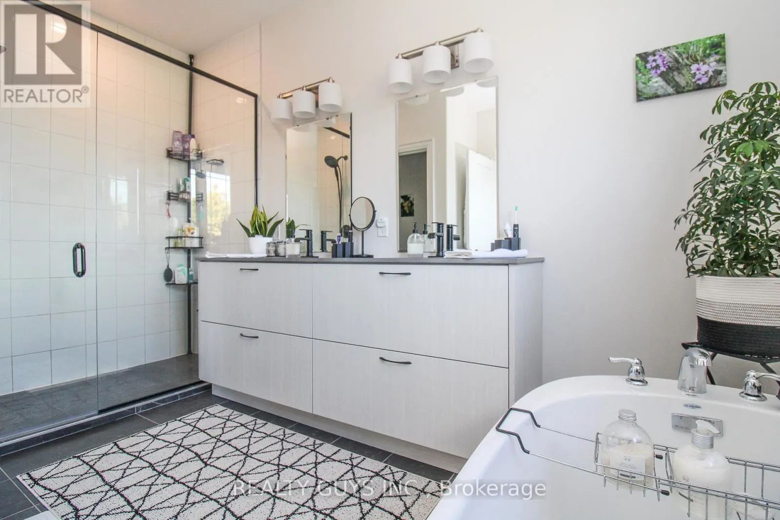 322 CULLEN TRAIL