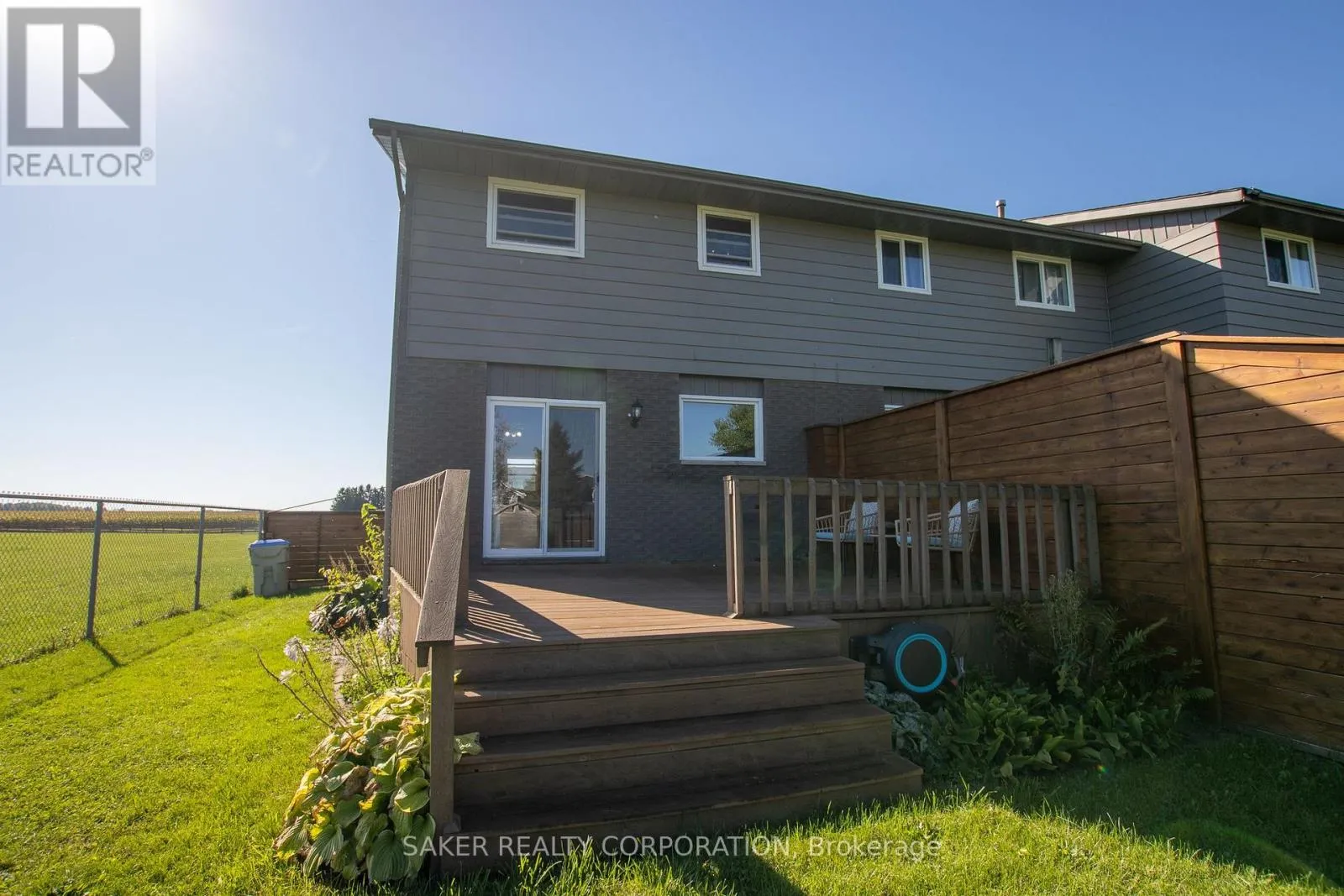 146 SIMCOE STREET